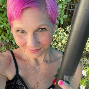 Meet your Posher, Sally